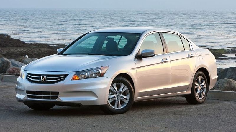 2012 Honda Accord SE Sedan in silver