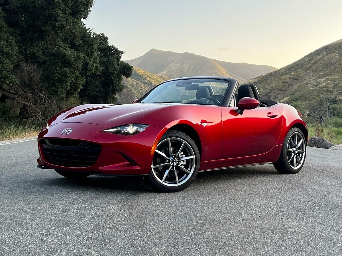 2023 Mazda MX-5 Miata Review Summary