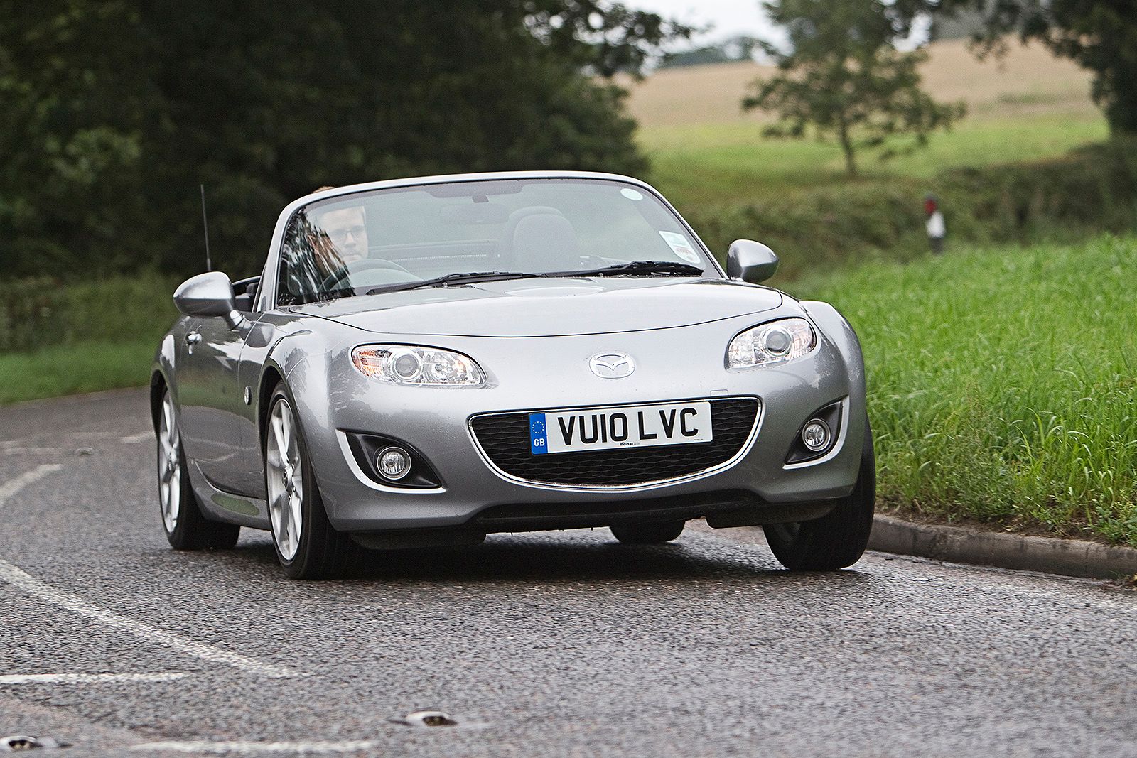 Mazda MX-5 - A popular modern classic option