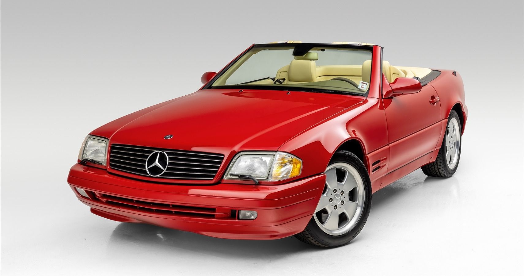 Red 1999 SL500 R129 parked